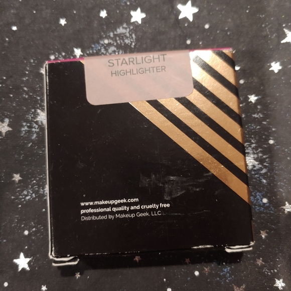 Makeup Geek highlighter - Picture 2 of 4